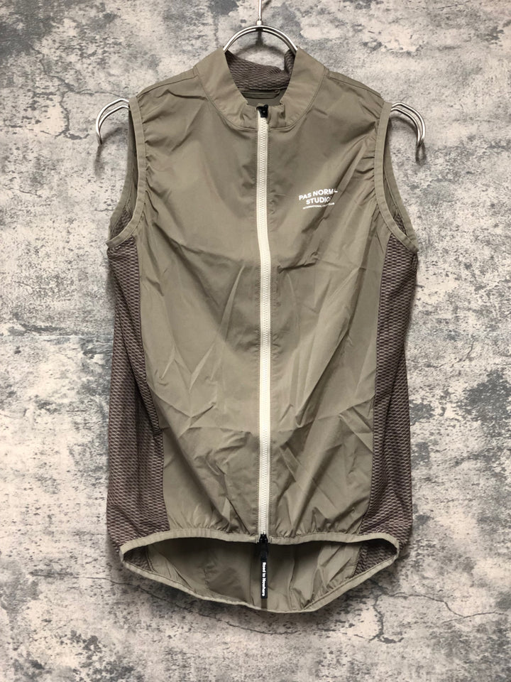 KK158 パスノーマルスタジオ PAS NORMAL STUDIOS MECHANISM STOW AWAY GILET ジレ サイクルベスト M