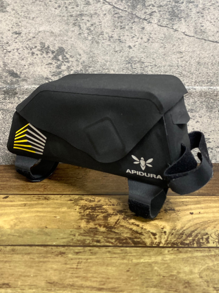 KI941 アピデュラ APIDURA RACING TOP TUBE PACK 1L トップチューブバッグ 黒