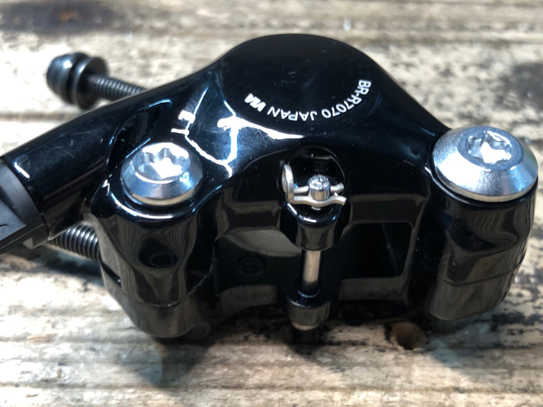 JQ306 シマノ SHIMANO 105 BR-R7070 ディスクブレーキ キャリパー 前後セット