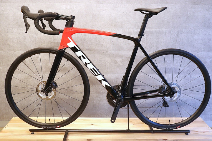 トレック TREK エモンダ ディスク EMONDA SL6 DISC 2021 56サイズ アルテグラ R8020 11S カーボン ロードバイク 【さいたま浦和店】