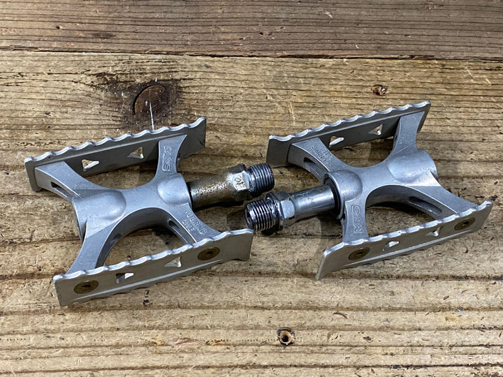 KO812 三ヶ島 MKS TOURING LITE フラットペダル ※錆