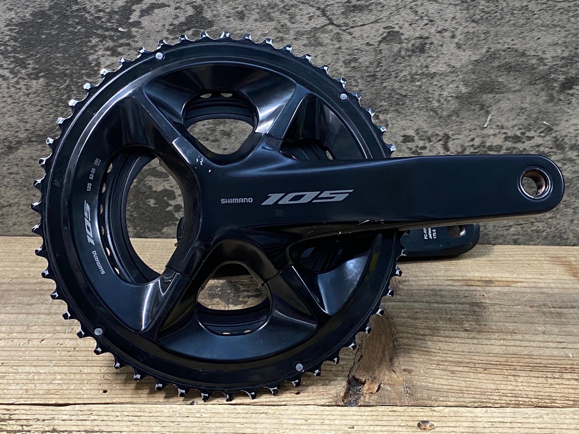 JZ025 シマノ SHIMANO 105 FC-R7100 クランクセット 172.5mm 52/36T