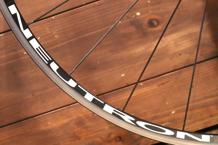 カンパニョーロ CAMPAGNOLO ニュートロン NEUTRON アルミ クリンチャー ホイールセット カンパ11S/12S 【東京南麻布店】