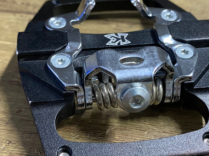 JY742 KCNC クリップレスプラットフォームペダル ビンディングペダル 片面フラット