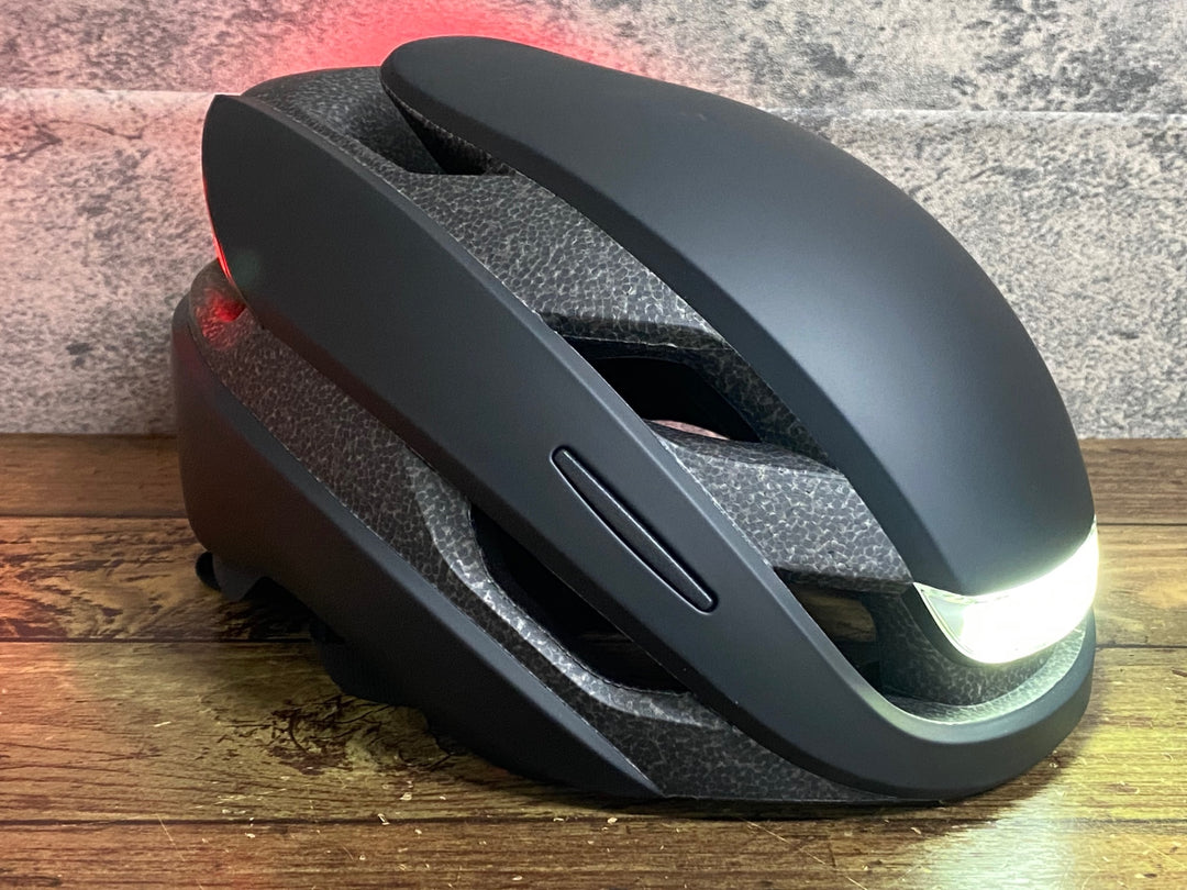 KB102 ルーモス LUMOS ULTRA ヘルメット 黒 54-61cm