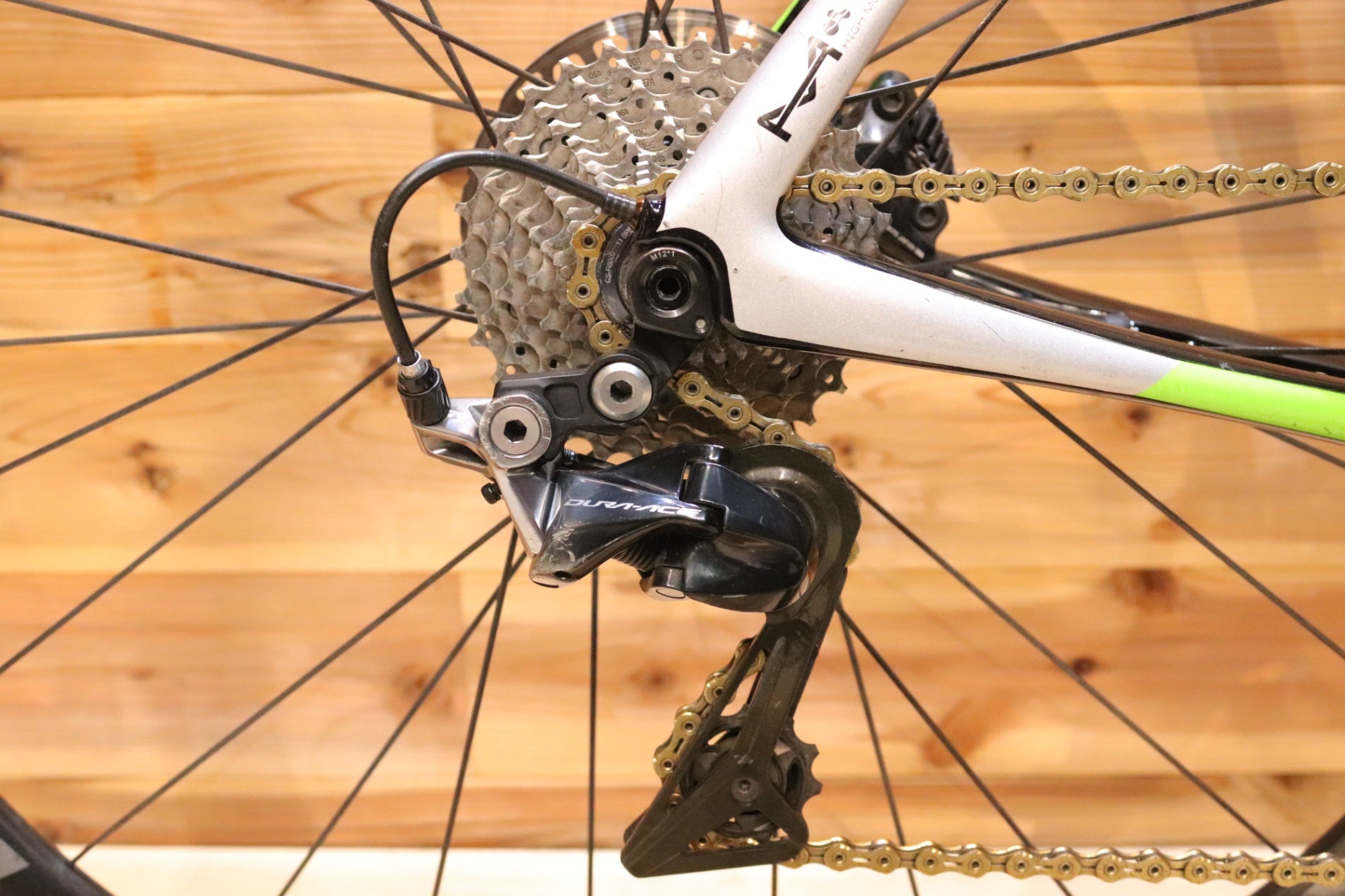 キャノンデール CANNONDALE シナプス SYNAPSE HI-MOD DISC 2018モデル