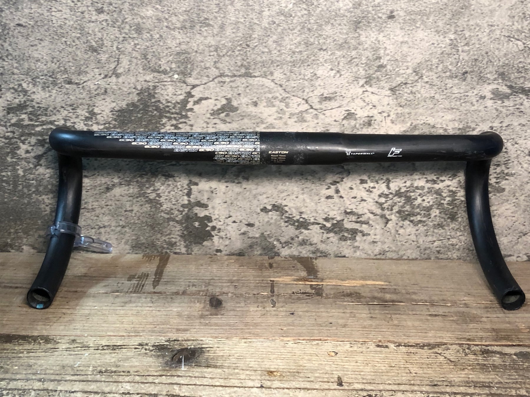 JM039 イーストン EASTON EC90 SLX3 カーボンドロップハンドル Φ31.8