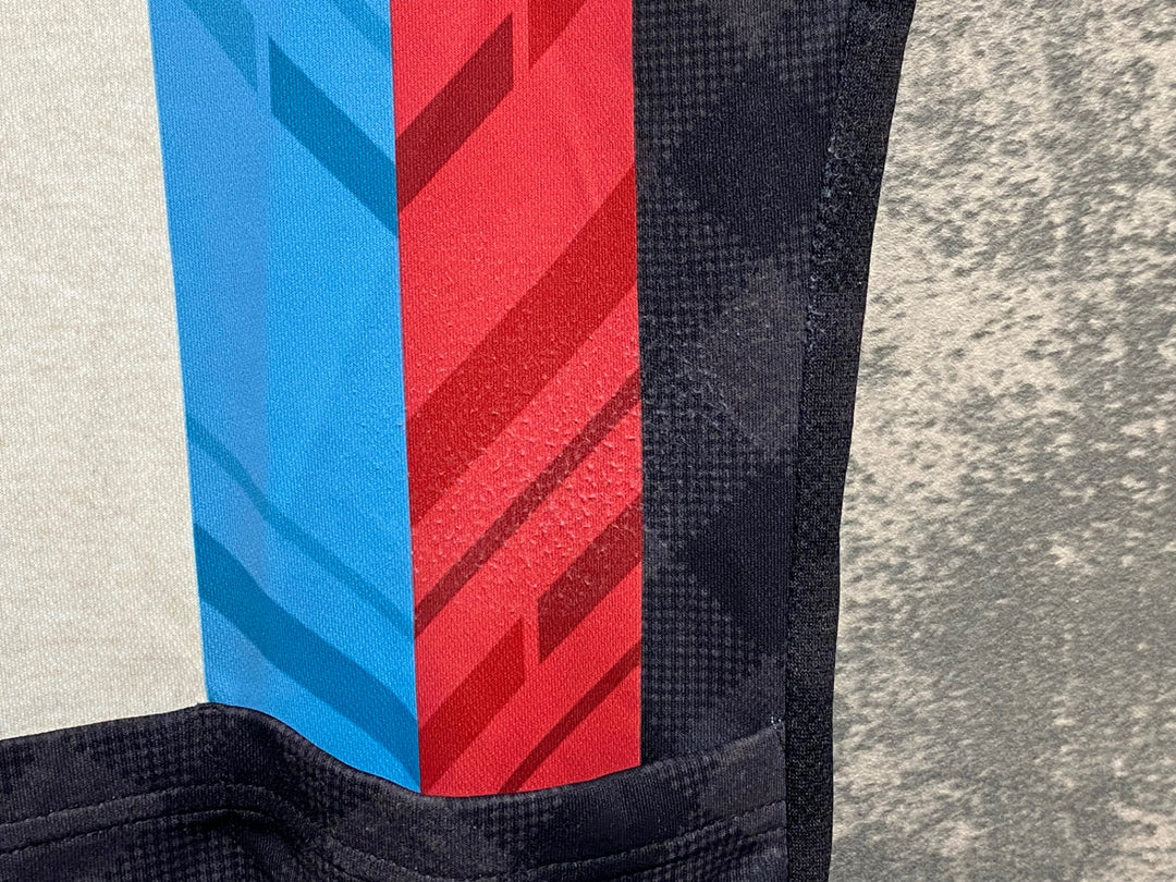 JP276 パールイズミ PEARL iZUMi 半袖 サイクルジャージ 黒 総柄 L
