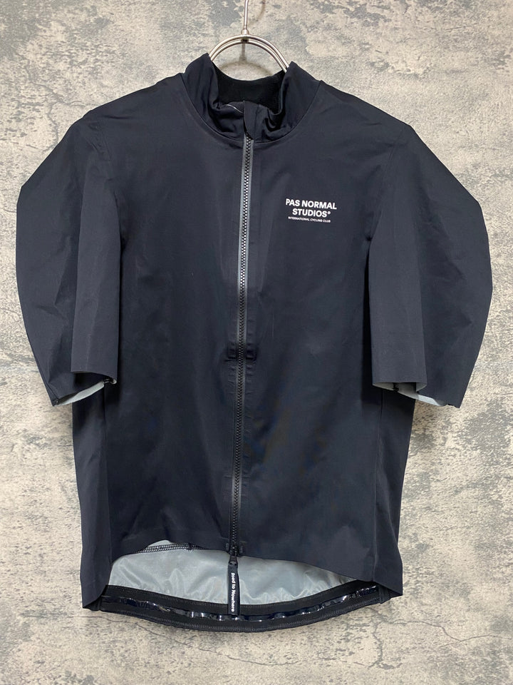 KD413 パスノーマルスタジオ PAS NORMAL STUDIOS Mechanism Pro Rain Jersey 半袖 サイクルジャージ 黒 S