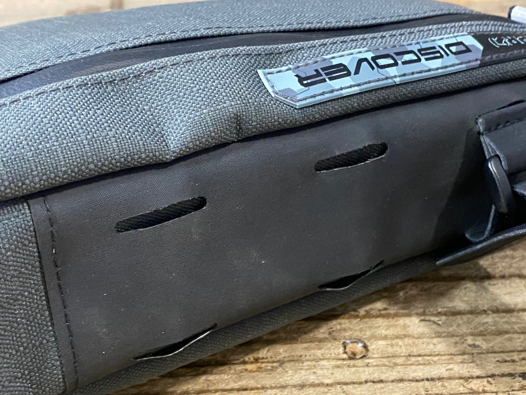 JY445 プロ PRO ディスカバー DISCOVER フレームバッグ S グレー