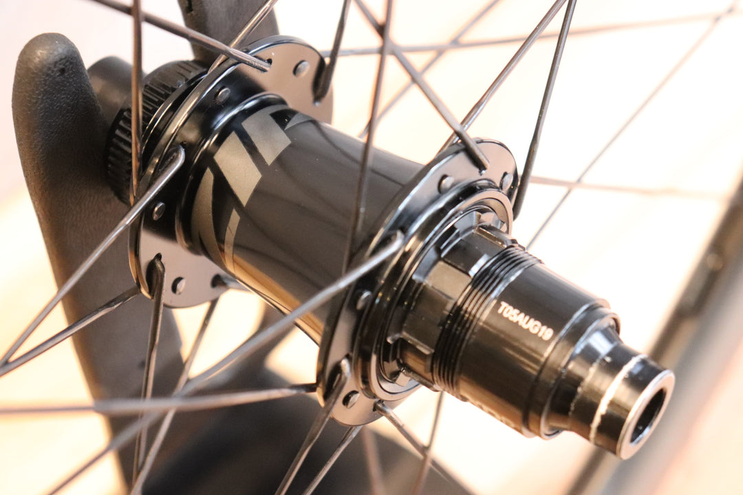 ジップ ZIPP 303S カーボン チューブレスレディ ディスク ホイールセット スラム XDR 23C フックレス 【さいたま浦和店】