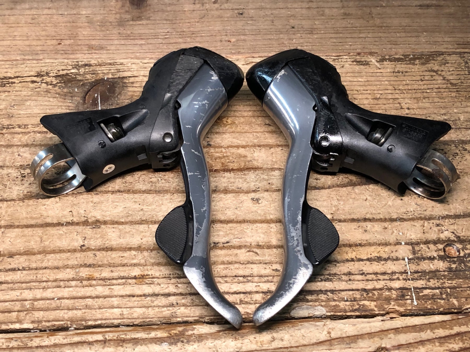 SHIMANO シマノ STIレバー 105 ST 5600 JK805 シマノ SHIMANO 105 ST-5600 STIレバー 2x10s ※ブレーキレバー