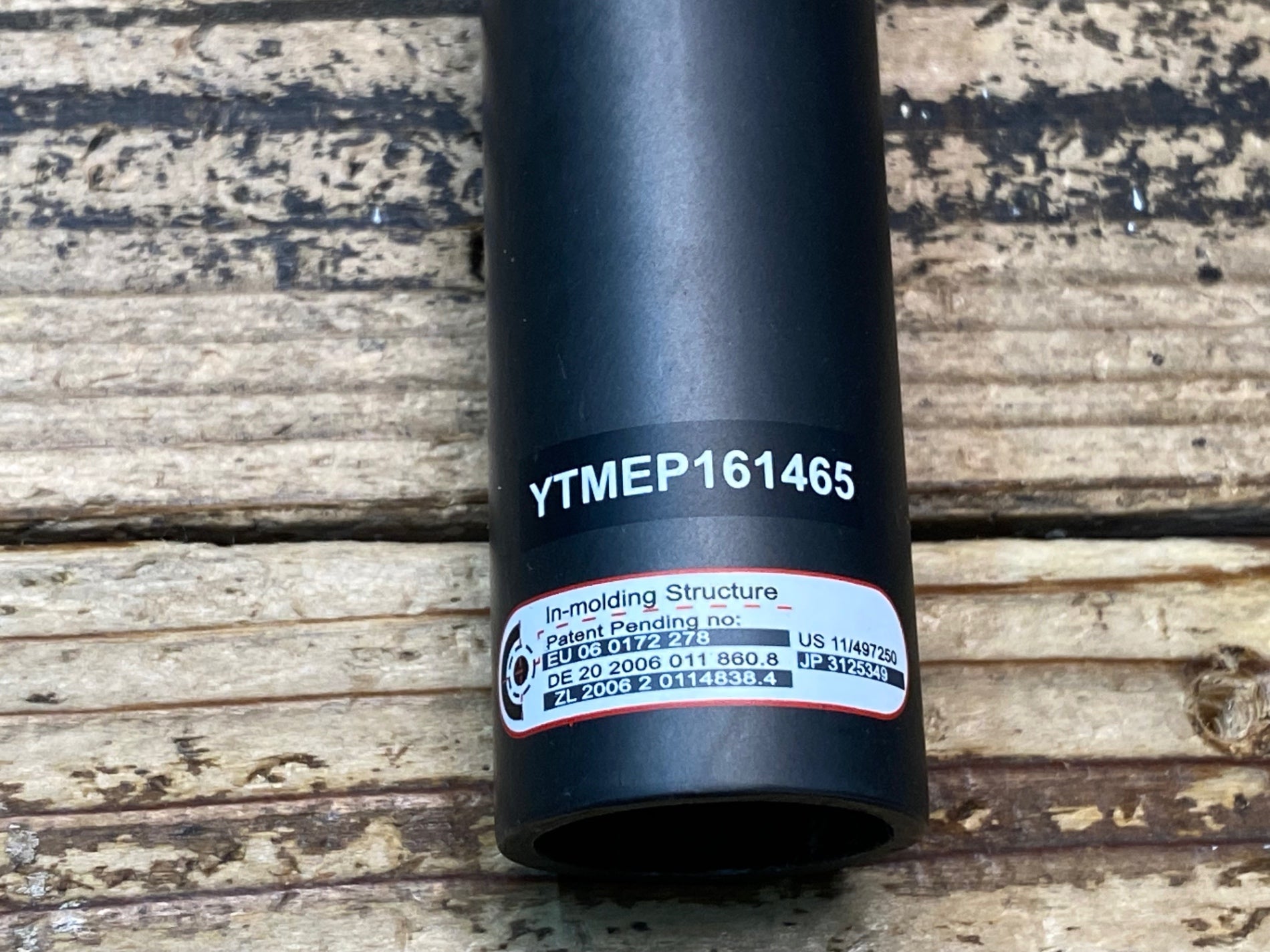 JP411 メリダ MERIDA カーボン シートポスト CARBON SEAT POST Φ27.2