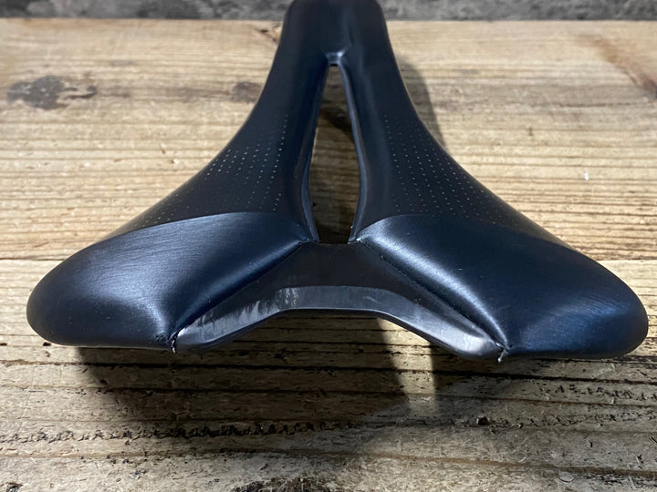 KE851 スペシャライズド SPECIALIZED S-WORKS ROMIN EVO サドル 黒 143mm カーボンレール