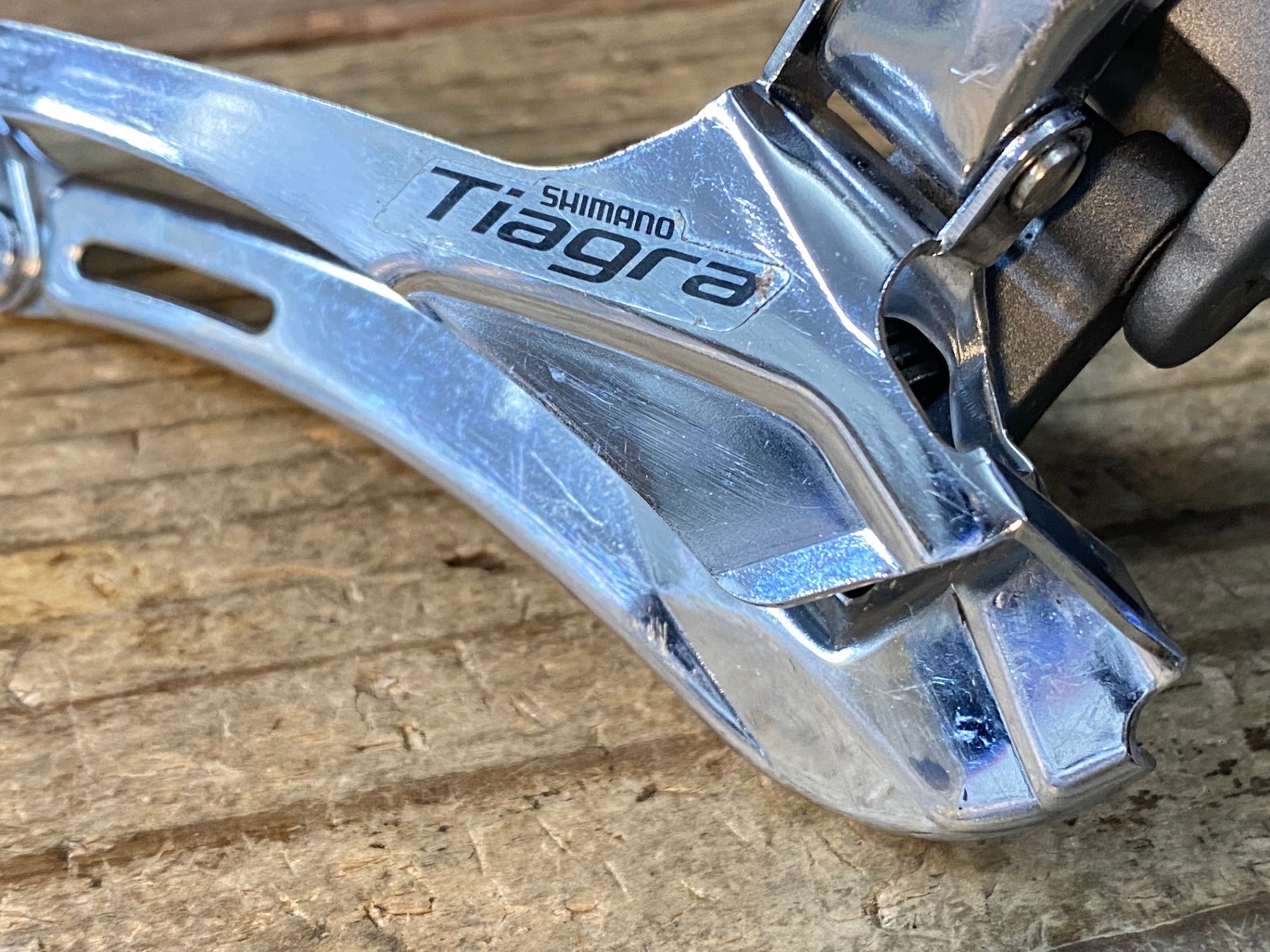 JX063 シマノ SHIMANO ティアグラ Tiagra FD-4600 フロント