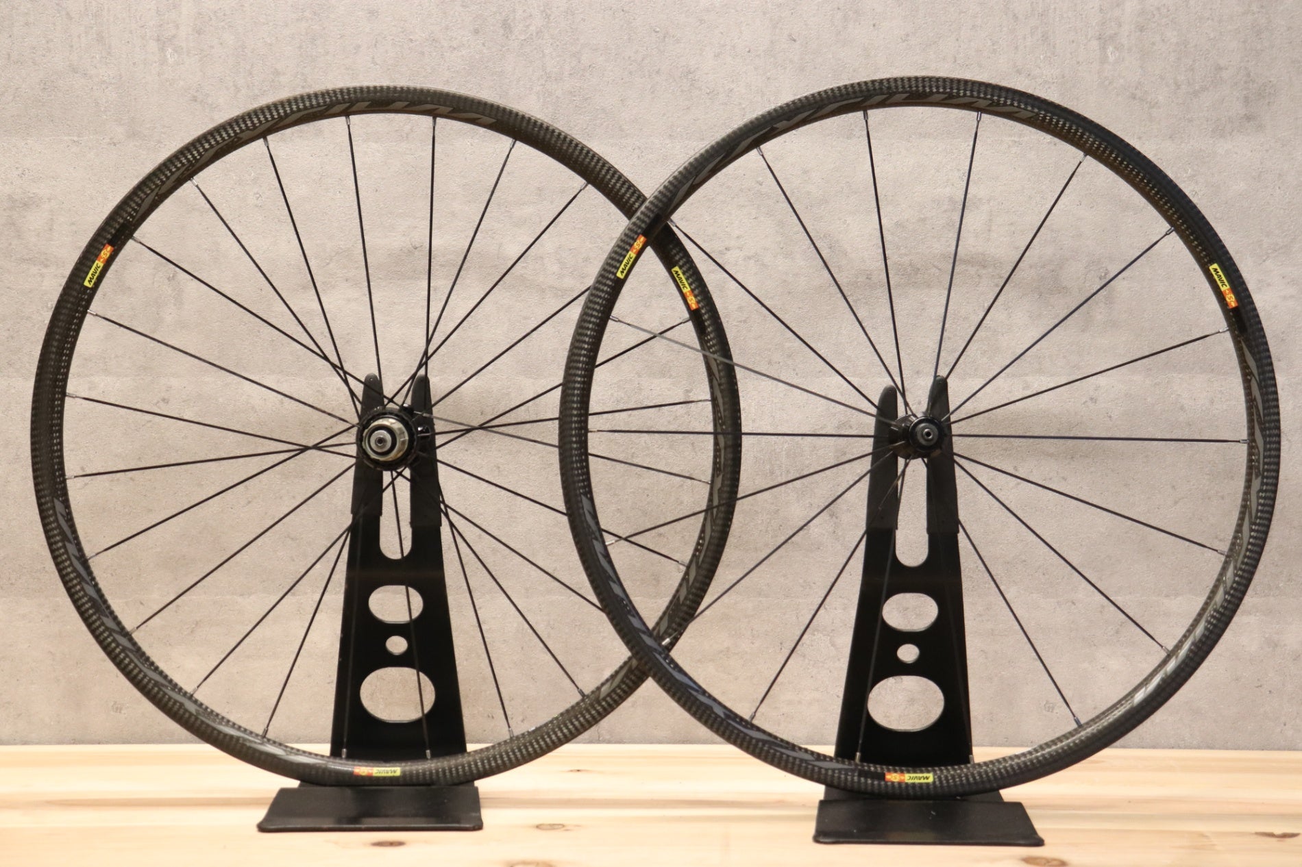 マビックカーボンホイール　 キシリウムプロカーボンSL クリーチャー マヴィック MAVIC キシリウム KSYRIUM PRO CARBON SL カーボン