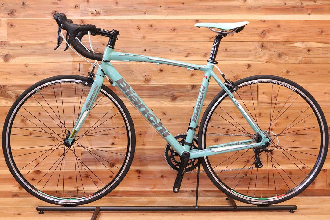 おまけ付き！ ビアンキ BIANCHI ヴィアニローネ VIA NIRONE 7 2015モデル 53サイズ シマノ ソラ 3500 9S アルミ ロードバイク 【広島店】