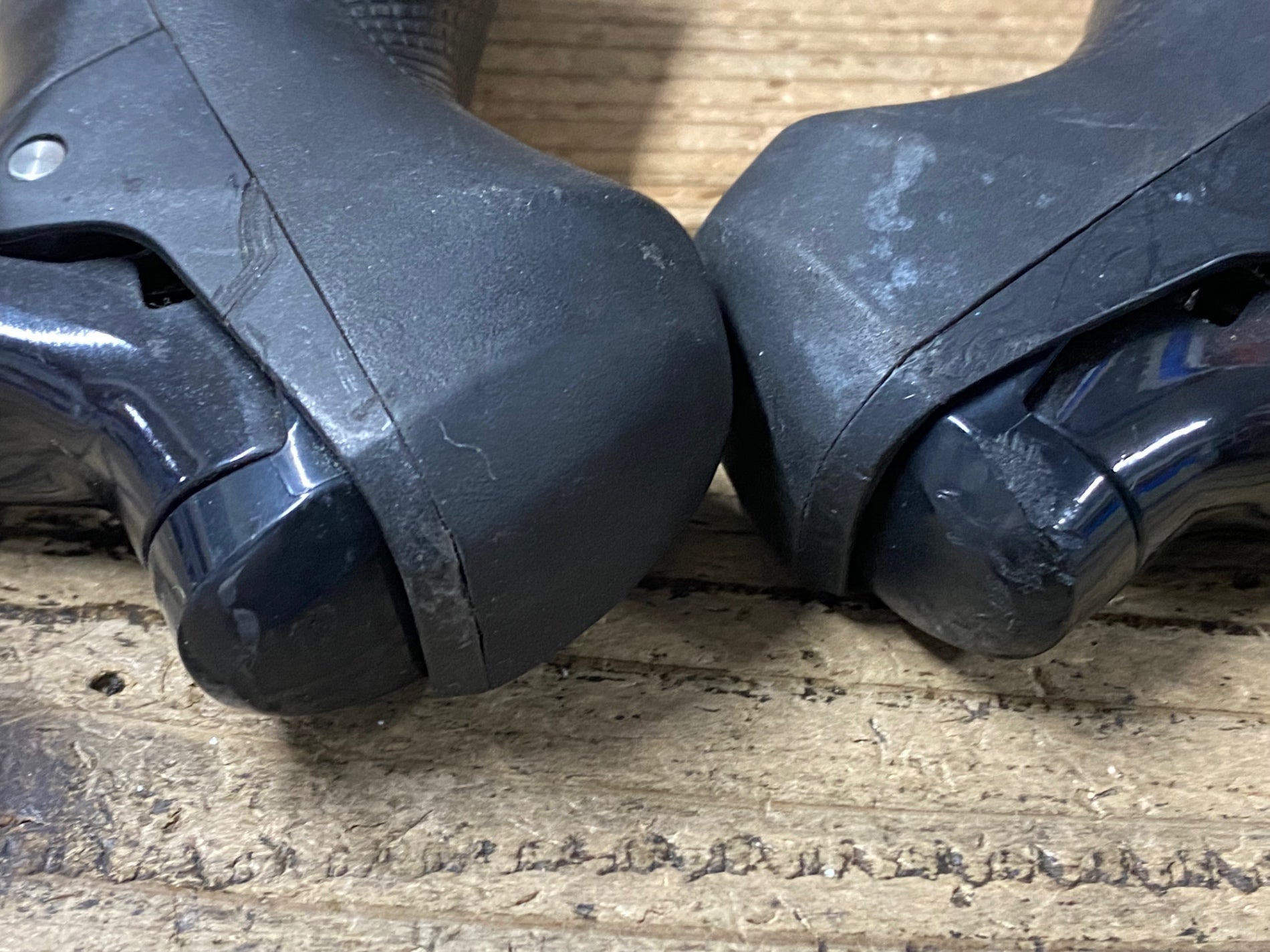 KD206 シマノ SHIMANO 105 ST-R7000 STIレバーセット 2×11S 黒 – BICI