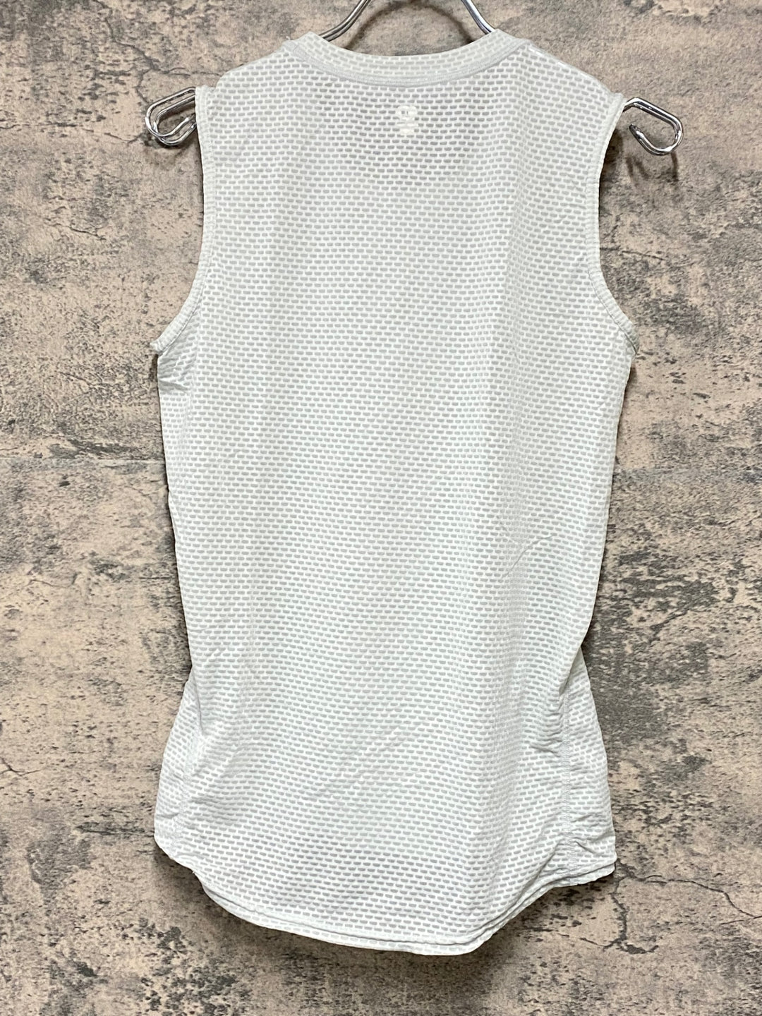 KG606 パールイズミ PEARL iZUMi ノースリーブ ベースレイヤー 白 M