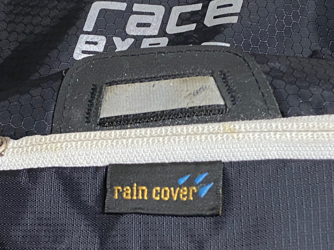 KB930 ドイター deuter race exp air バックパック 黒 ※たばこ臭あり