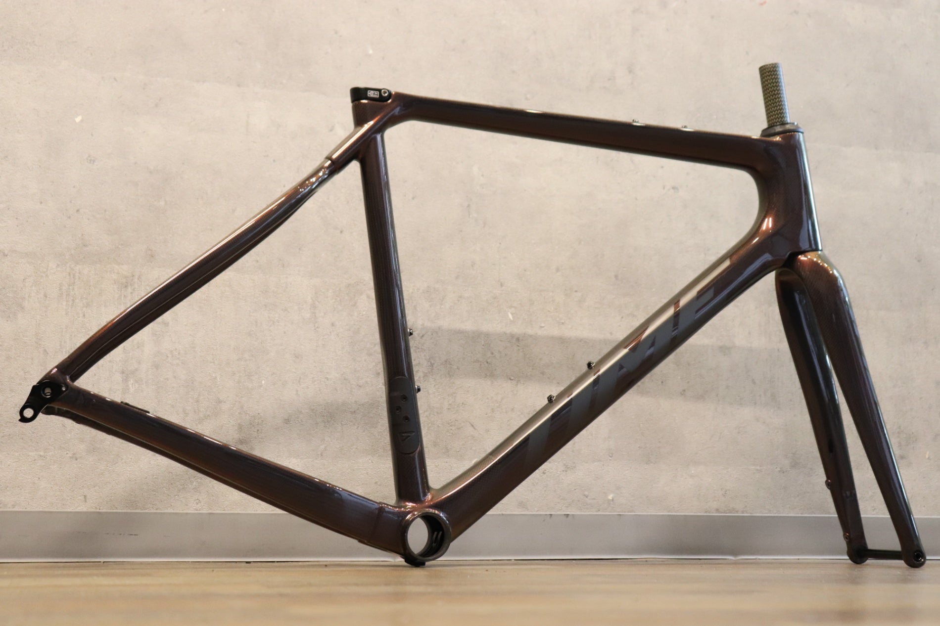 認定中古車 新品未使用 タイム TIME アルプデュエズ ALPE D'HUEZ X