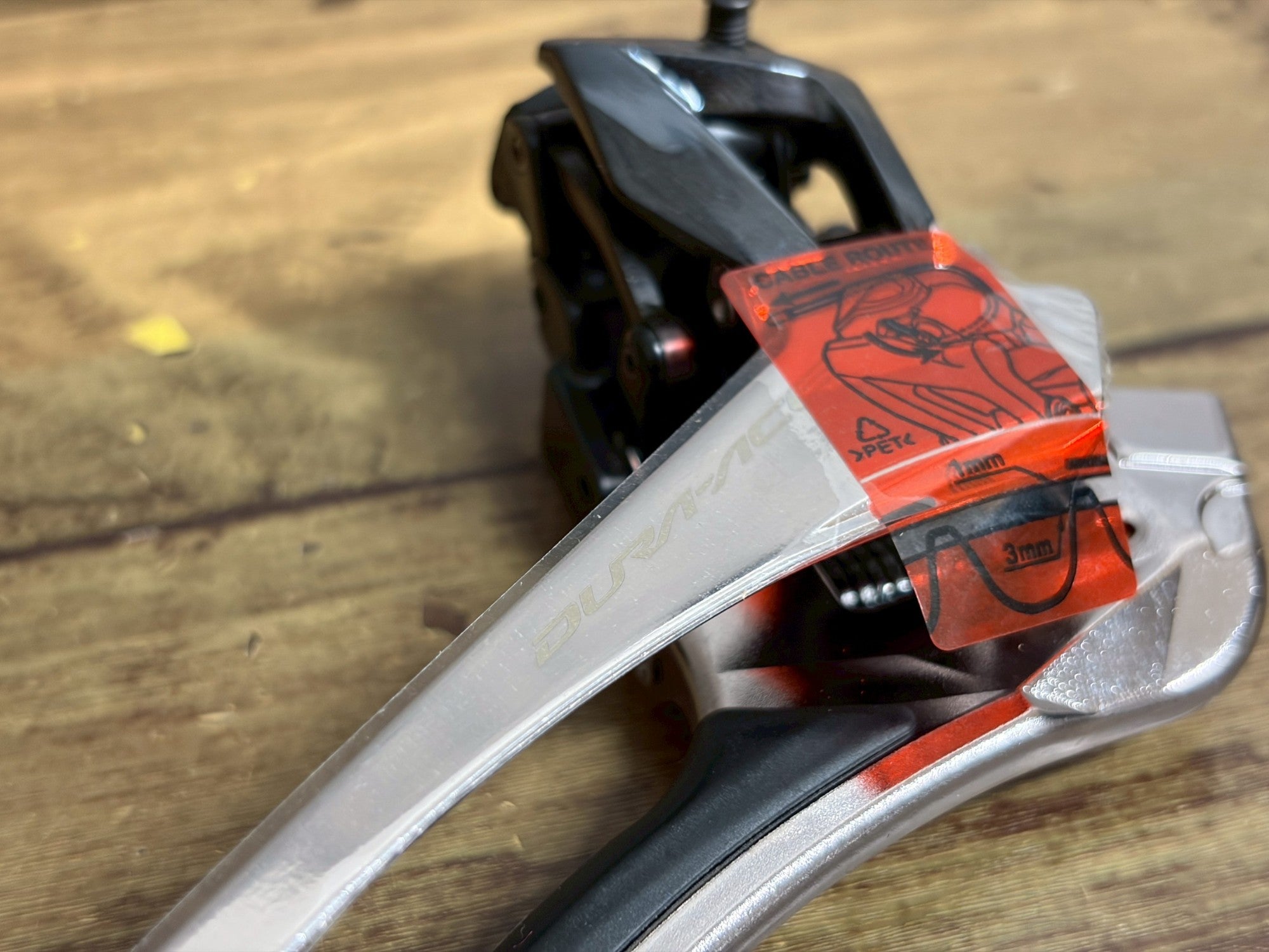 KF496 シマノ SHIMANO デュラエース DURA-ACE FD-R9100 直付 フロント