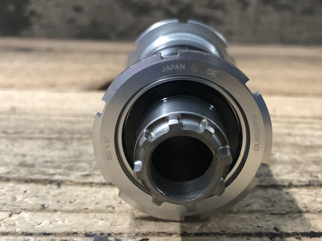 KO833 シマノ SHIMANO BB-7700 ボトムブラケット BB