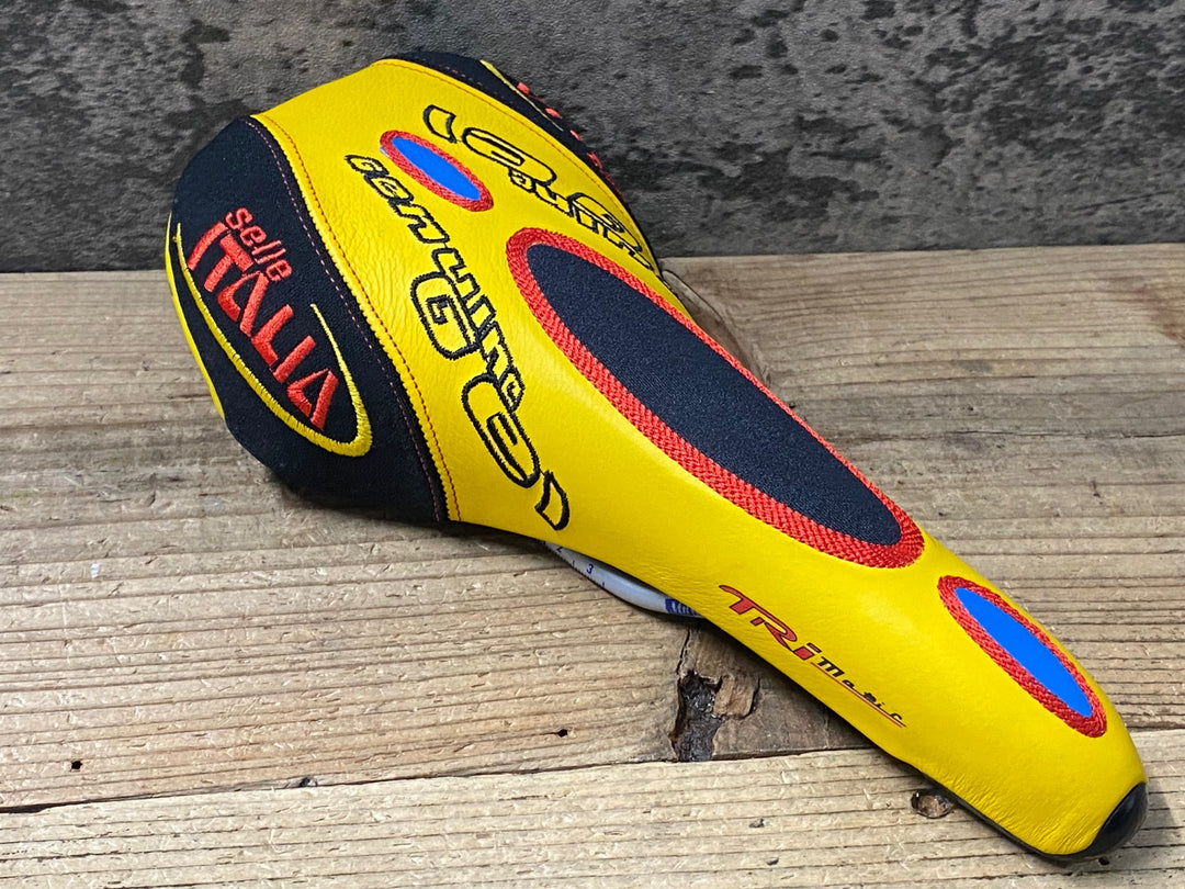 KJ650 セライタリア SELLE ITALIA TRIMATIC サドル MANGANESEレール 黄
