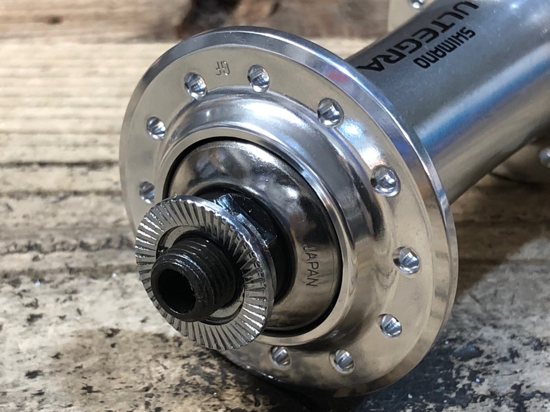 JV646 シマノ SHIMANO アルテグラ ULTEGRA HB-6600 フロントハブ 100mm