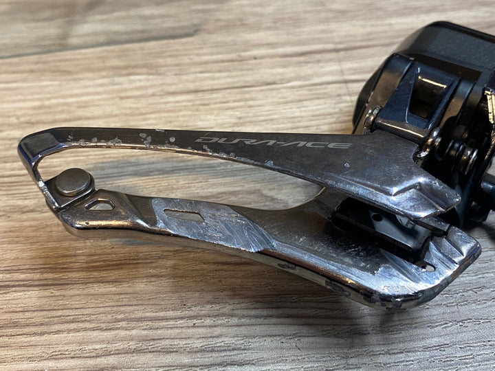 JJ345 シマノ SHIMANO デュラエース DURA-ACE FD-R9150 フロントディレイラー 動作確認済 ※錆,羽根部削れ大の為ジャンク