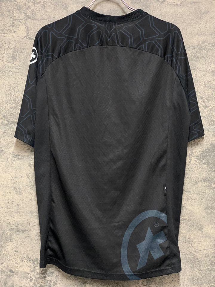 KF519 アソス ASSOS TRAIL SHORT SLEEVE JERSEY 半袖 トレイルジャージ 黒 S ※ほつれ大