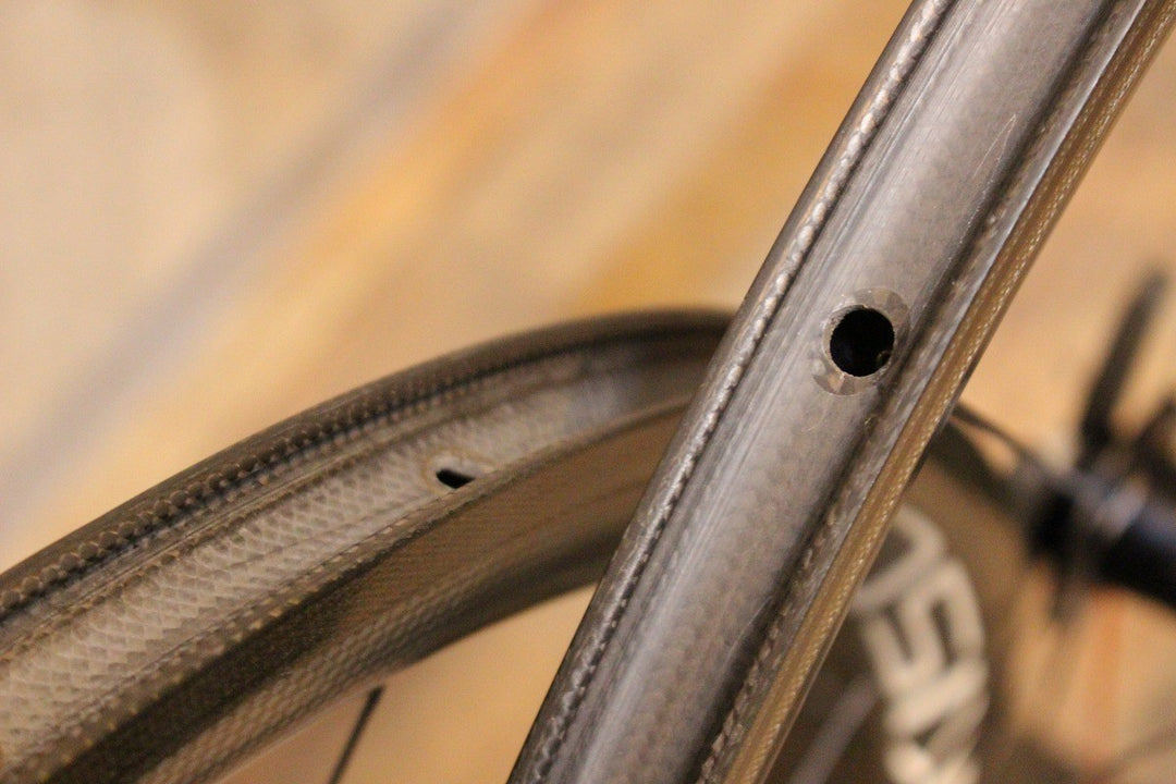 ゴキソ GOKISO スタンダードハブ カーボン クリンチャー ホイールセット カンパ 11/12S 16C【名古屋店】