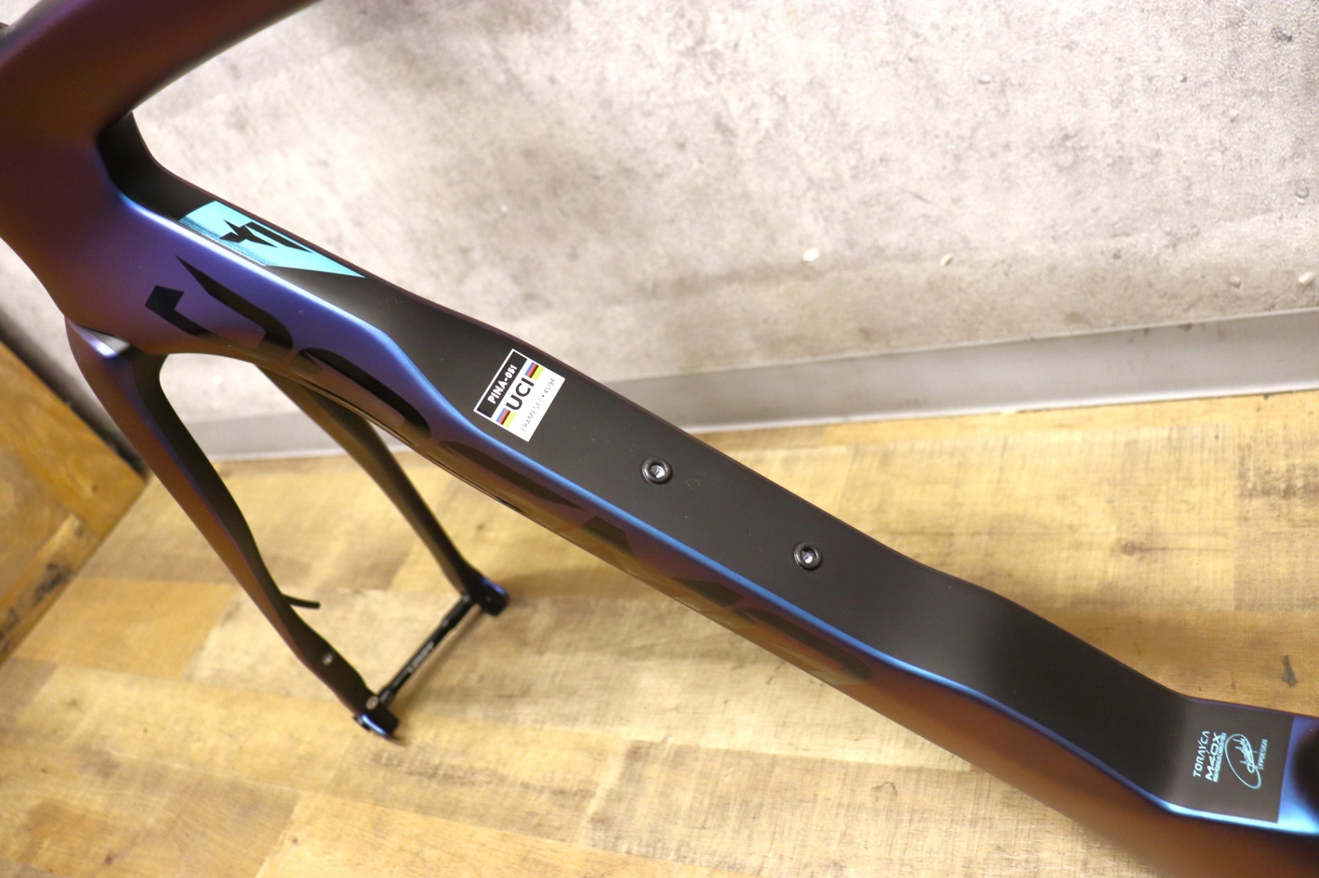 ピナレロ PINARELLO ドグマ NEW DOGMA F 2025 465サイズ カーボン