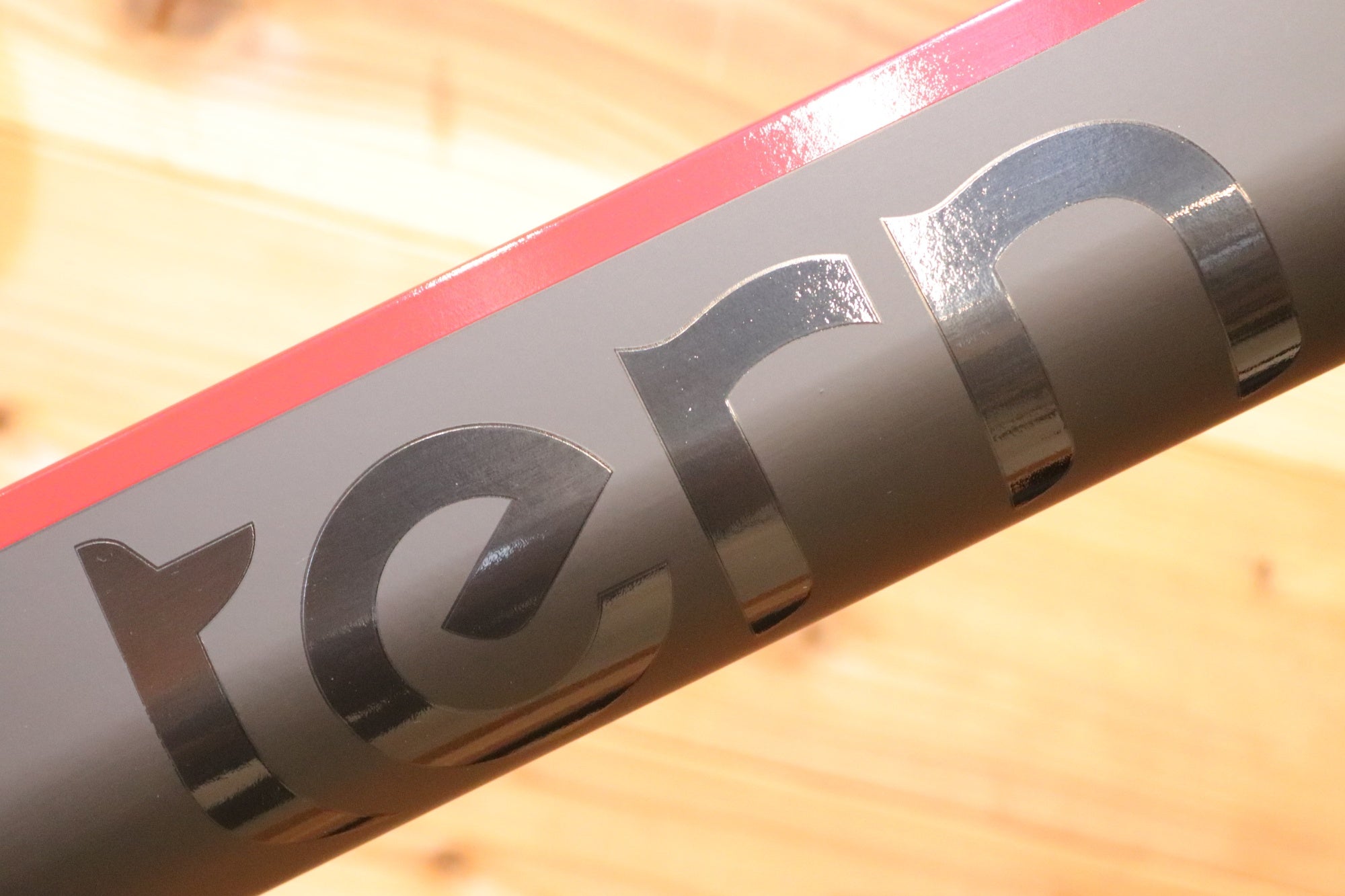 ターン TERN サージュ SURGE PRO DELTA 2023モデル 52サイズ シマノ