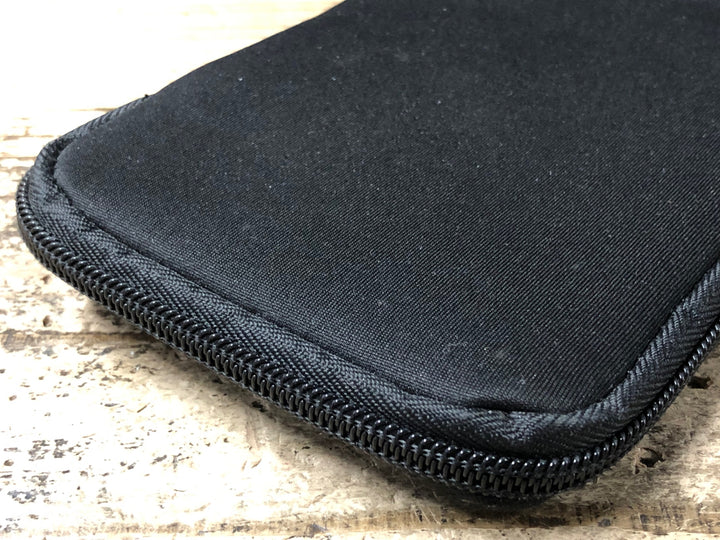 JX533 スティッキーポッド Sticky Pod サイクルポーチ 黒