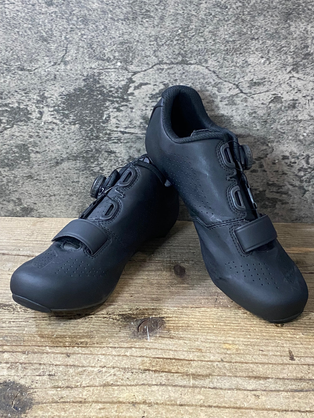 KA871 ボントレガー BONTRAGER ヴェロシス VELOCIS WIDE ビンディングシューズ EU42 黒 3穴