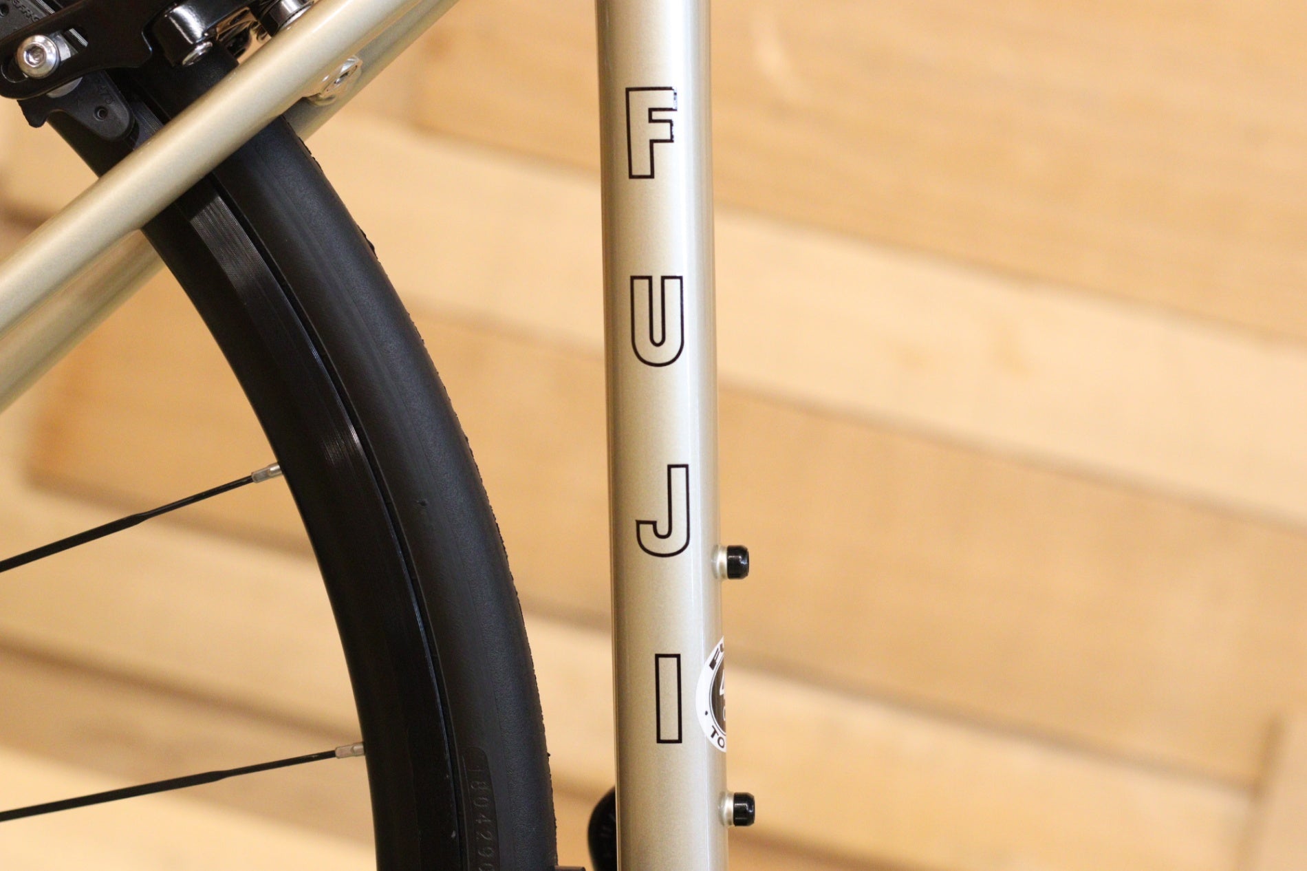 フジ FUJI バラッドオメガ BALLAD Ω 2023 49サイズ シマノ SORA