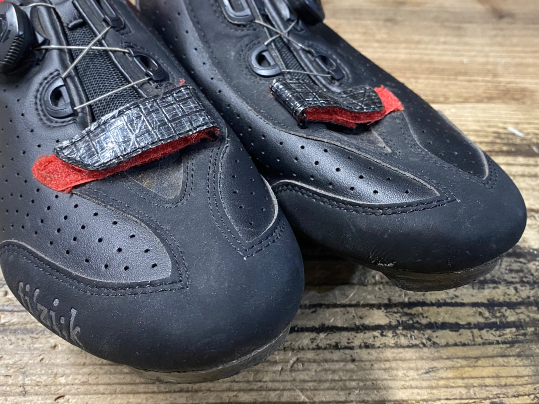 KB931 フィジーク Fizik R3 ROAD SHOES ビンディングシューズ 黒 3穴 EU41.5 ※タバコ臭