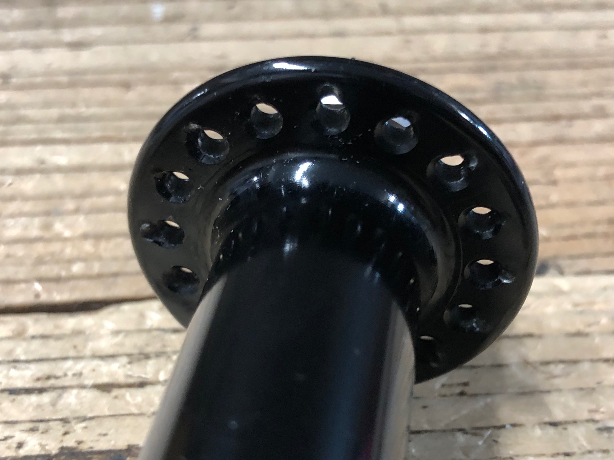 KB246 TNi エボリューション Evolution ハブ フロント 32H 100mm