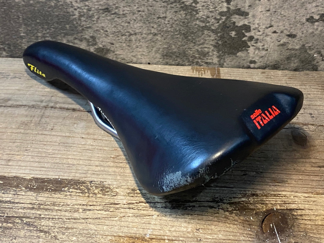 JO654 セライタリア Selle Italia フライト チタニウム FLITE Titanium サドル チタンレール 黒 側面ガリ傷