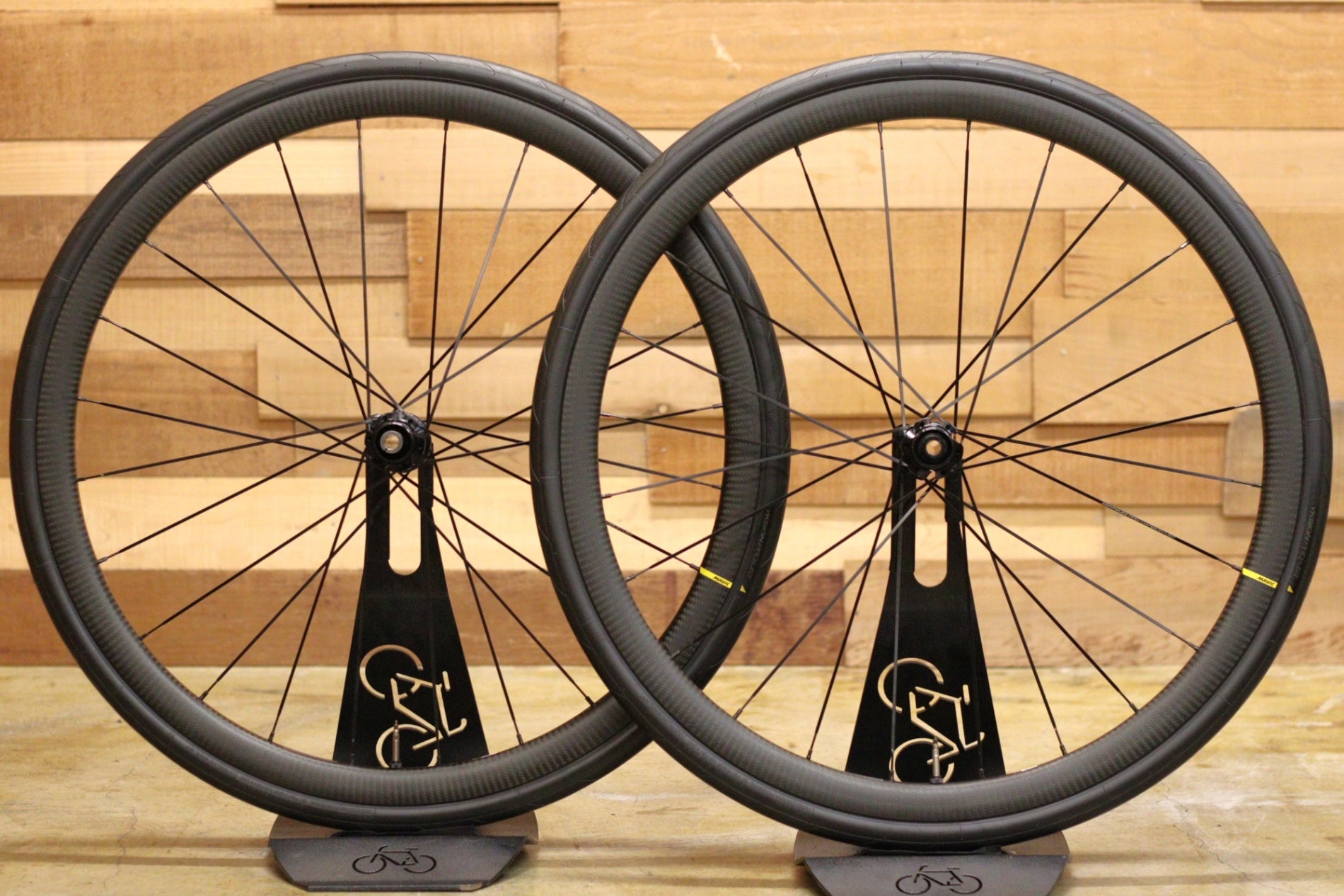 マヴィック MAVIC キシリウム プロカーボン KSYRIUM PRO CARBON UST