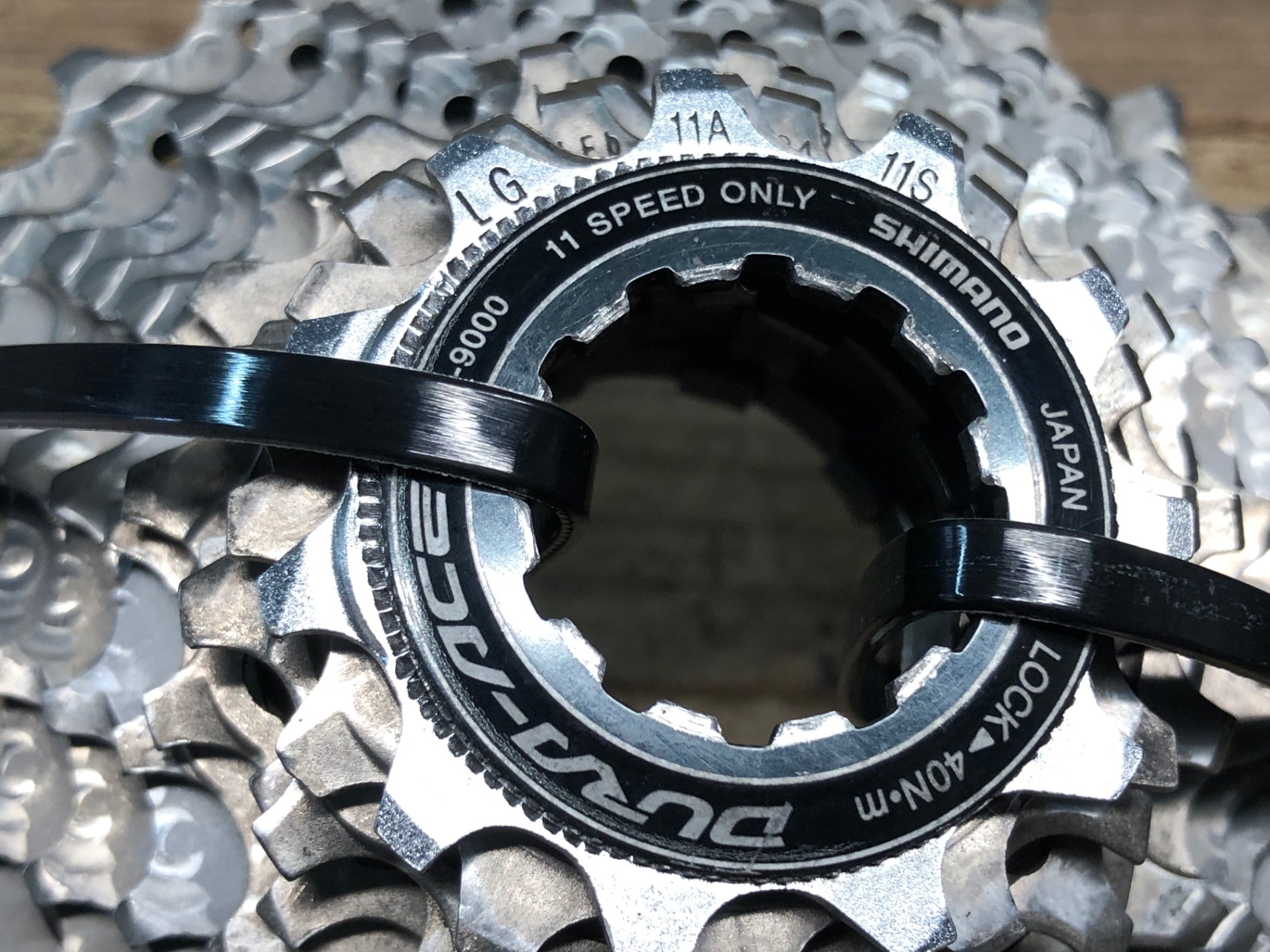 送料込み！デュラエース CS-9000 11-28T 走行極少 雨天未使用