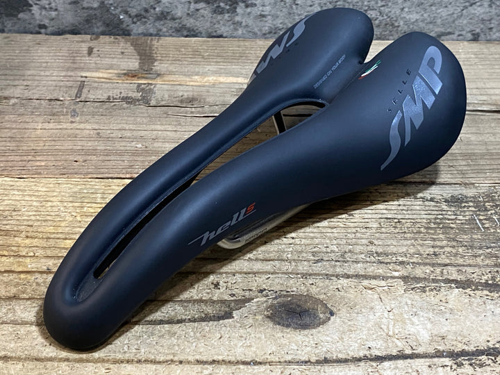 KK765 SELLE SMP hell S サドル 黒 138mm aisi304レール