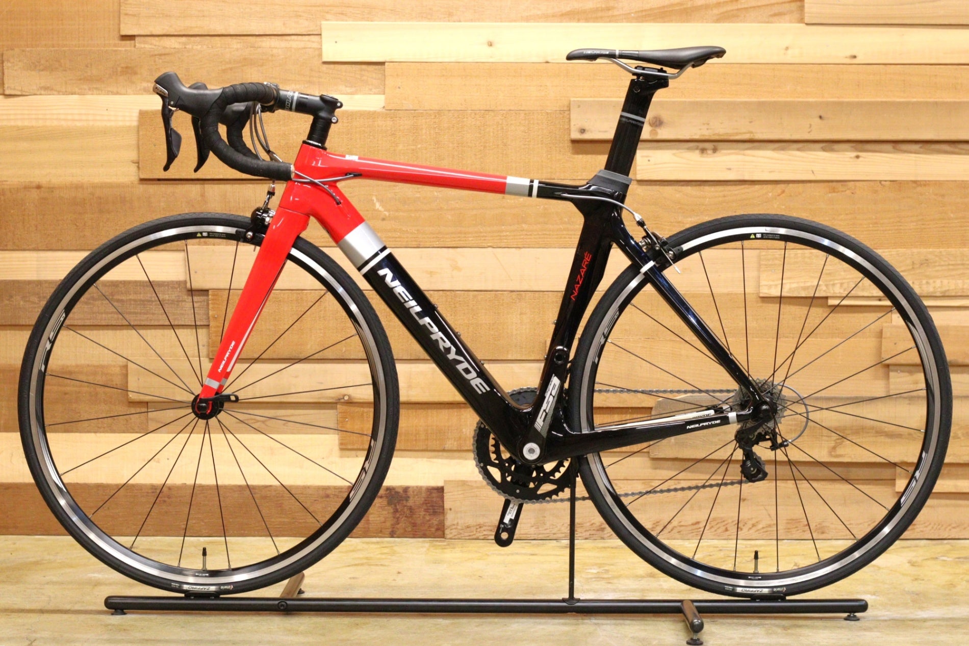 ニールプライド　ナザレ　フレーム訳アリ 未走行車 ニールプライド NEILPRYDE ナザレ NAZARE 2016 Sサイズ