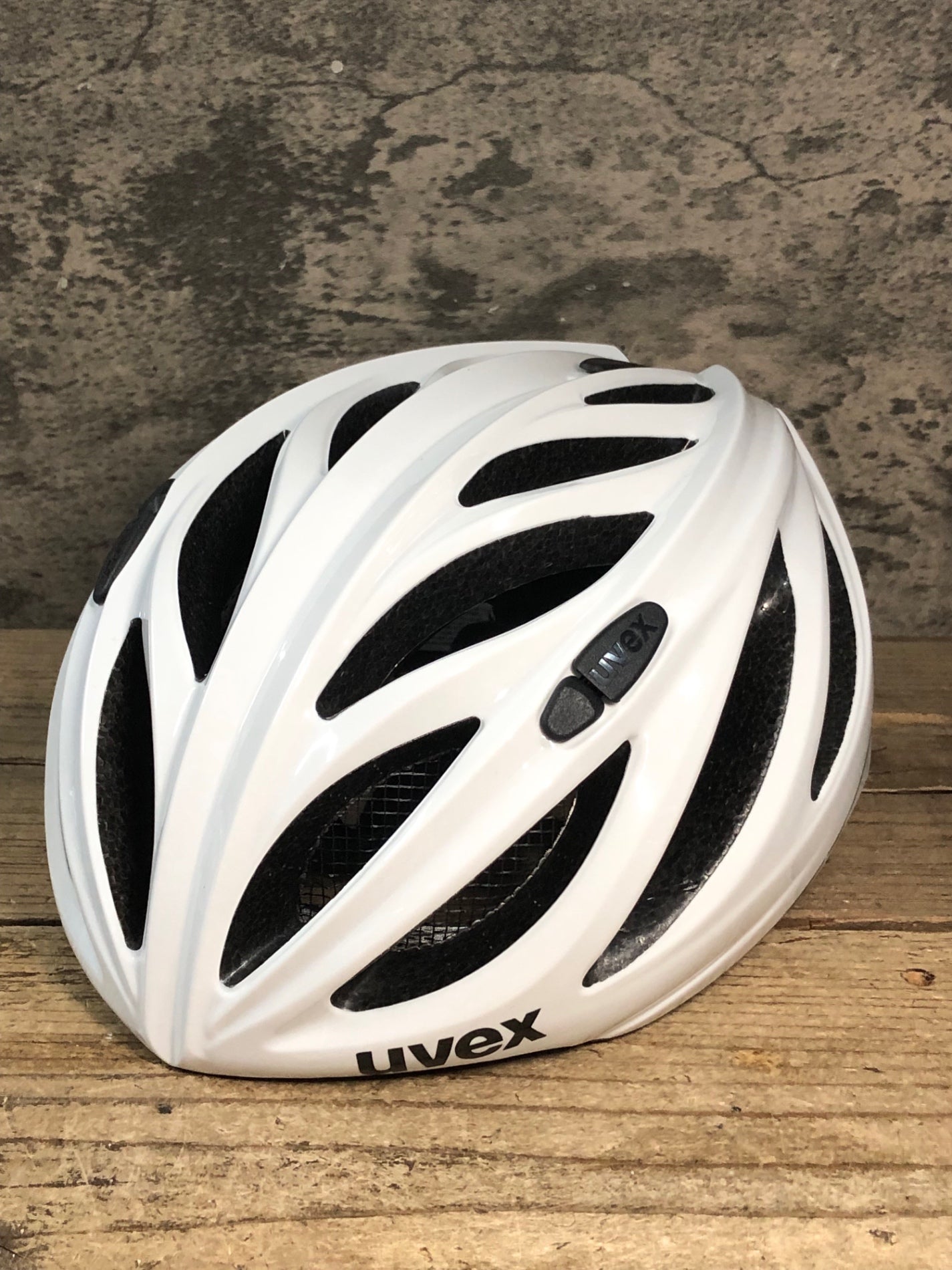 JU327 ウベックス uvex boss race ヘルメット 白 55-60cm 2023/02製造