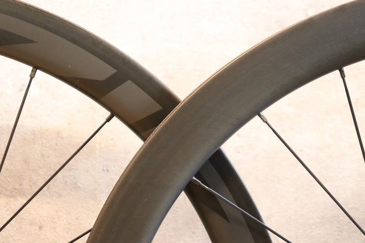 ジップ ZIPP 303S カーボン チューブレスレディ ディスク ホイールセット シマノ12/11S ワイドリム 23C 【さいたま浦和店】