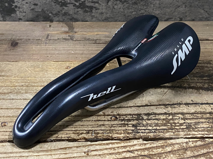KL104 SELLE SMP HELL サドル 144mm aisi304レール