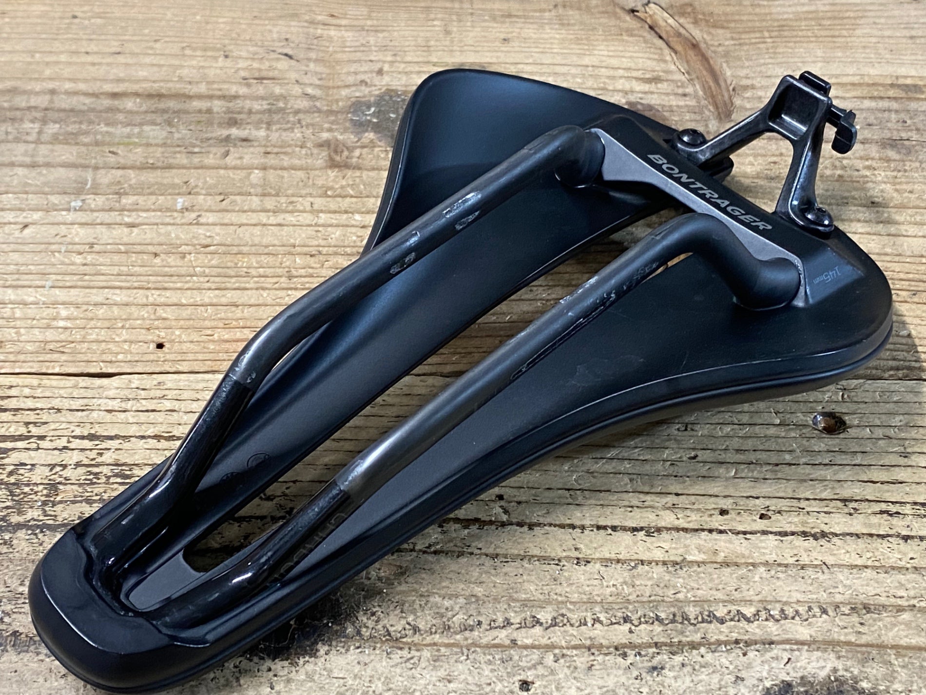 BONTRAGER AEOLUS PRO サドル 145mm BONTRAGER ( ボントレガー ) サドル AEOLUS RSL BIKE SADDLE