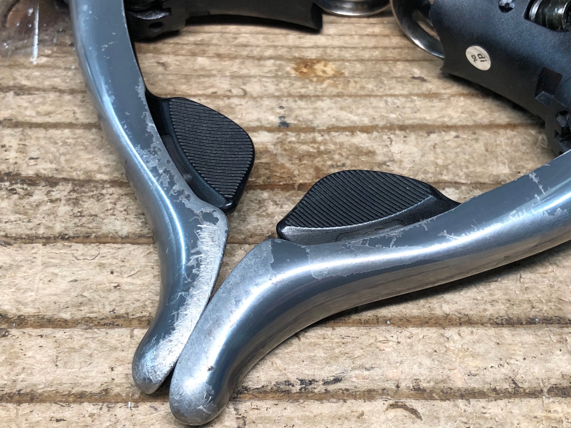 JK805 シマノ SHIMANO 105 ST-5600 STIレバー 2x10s ※ブレーキレバー