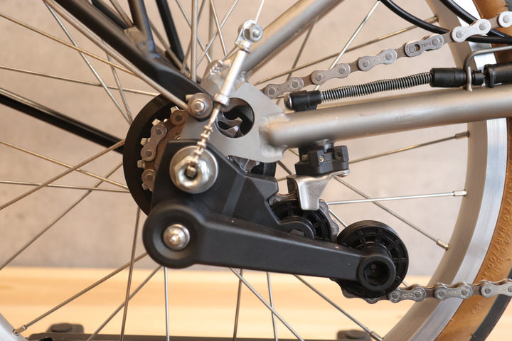 ブロンプトン BROMPTON S6R ブラックラッカー 2021モデル Black Lacquer 16インチ ミニベロ 折り畳み 小径車 チタンフォーク チタンバック 【さいたま浦和店】